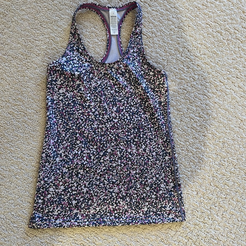 Lululemon girls discontinued Ivivva tank top